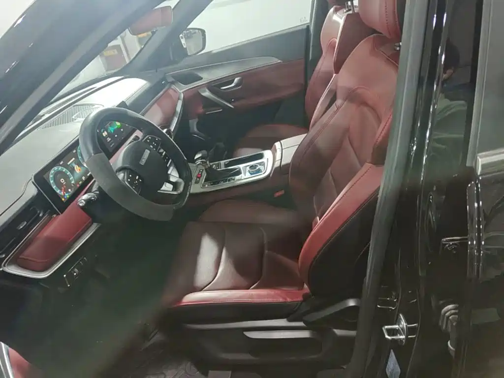 Jetour X70 PLUS 2025 2025 1.5T CVT Flagship PRO 7-seater