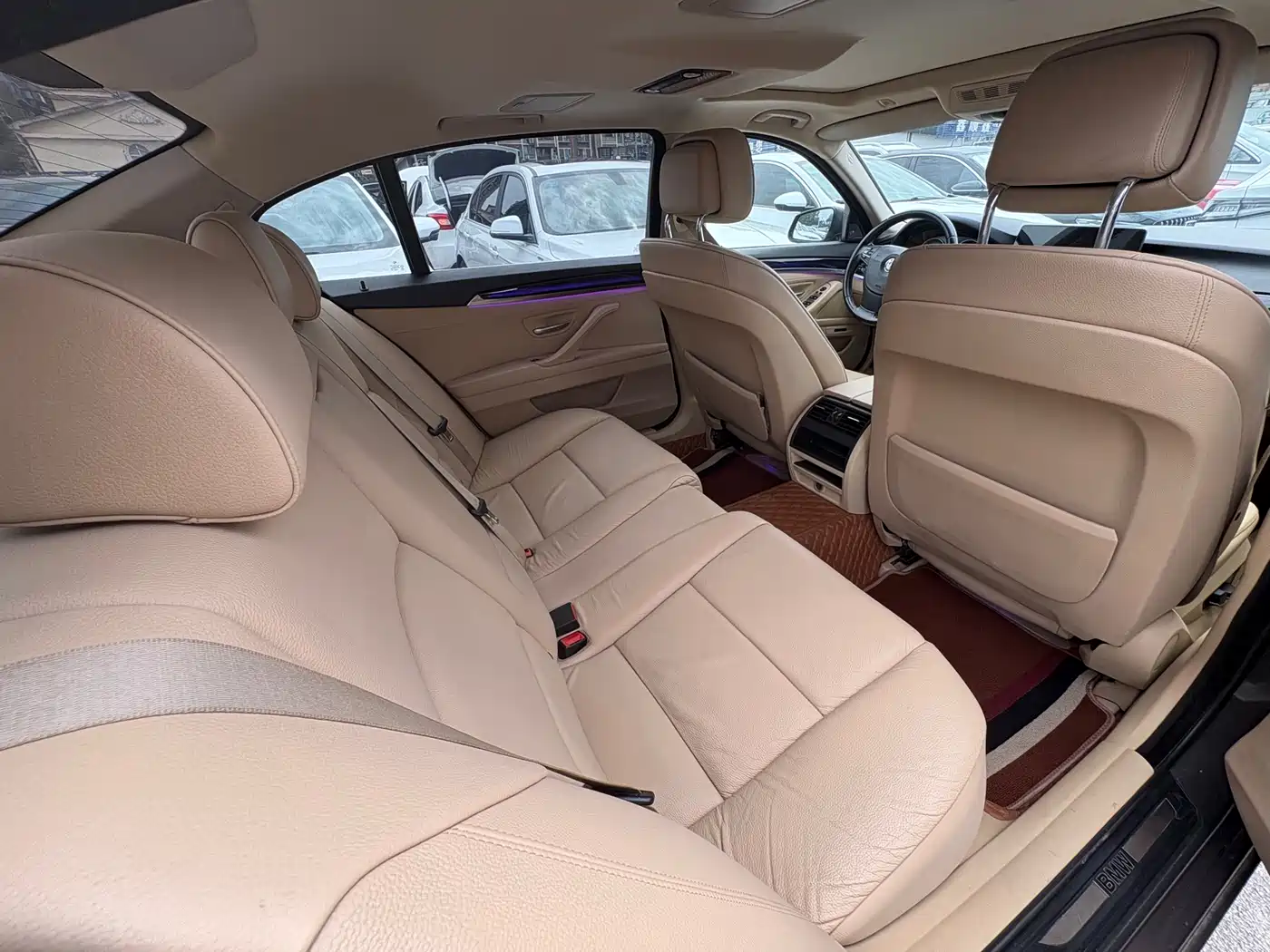 BMW 5 Series 2013 525Li Leadership фото 9