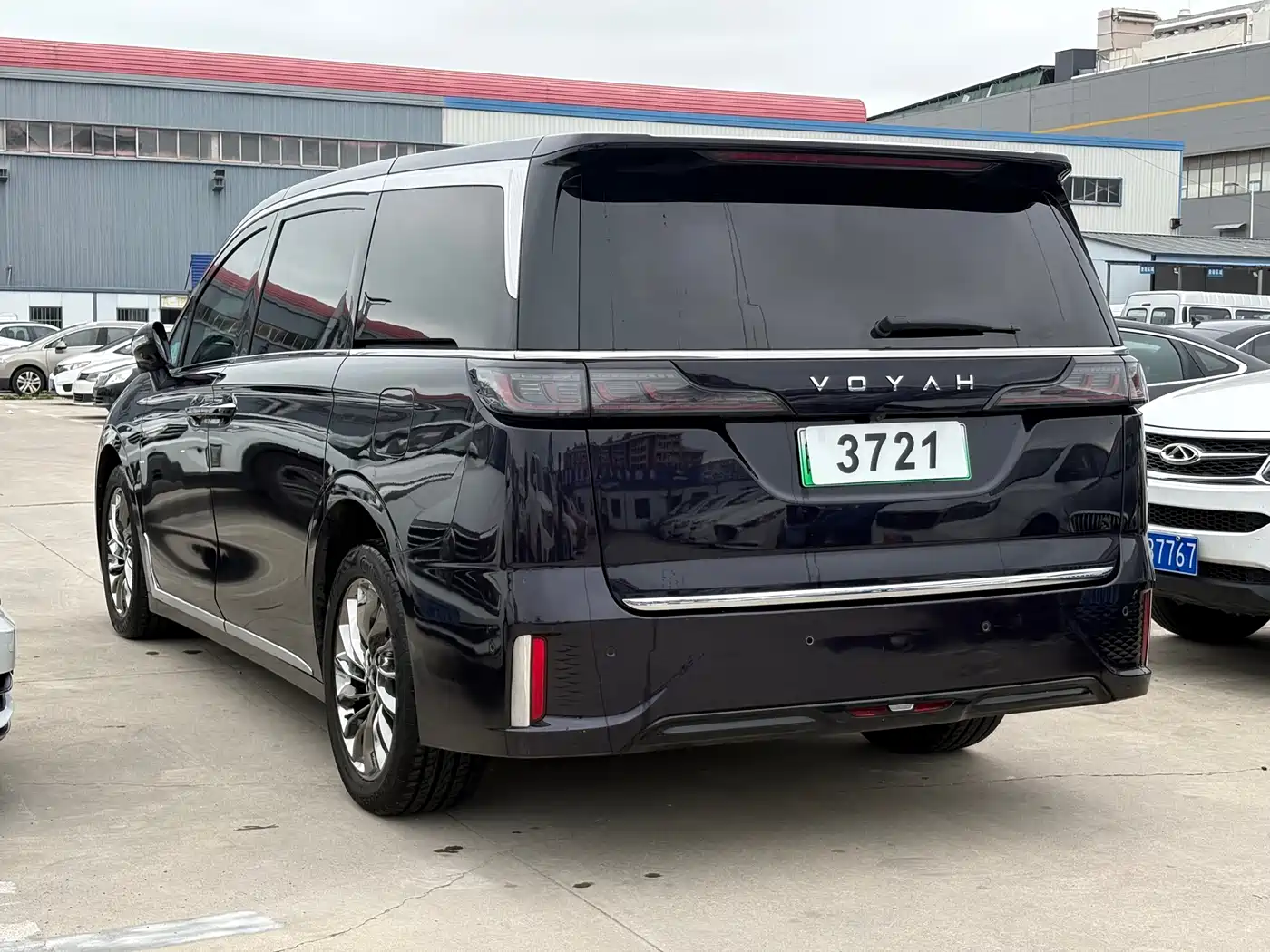 Voyah Auto Voyah Dreamer 2022 Low-carbon Dream+Smart Package фото 4
