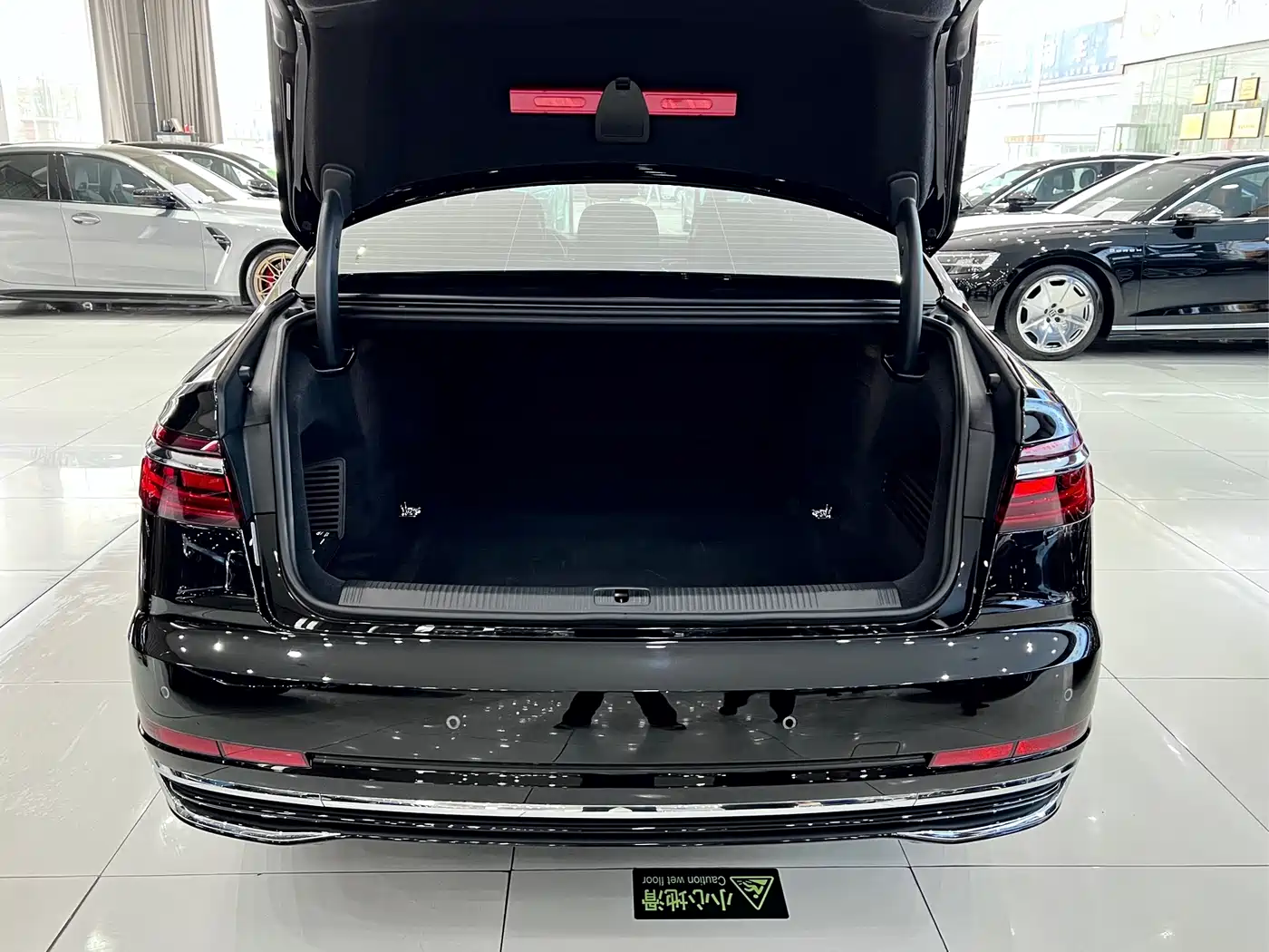 Audi A8 2025 A8L 55 TFSI quattro Flagship фото 28