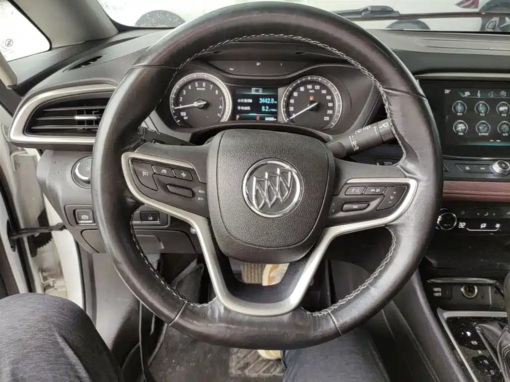 Buick GL6 2018 18T 6-Seater Luxury фото 11