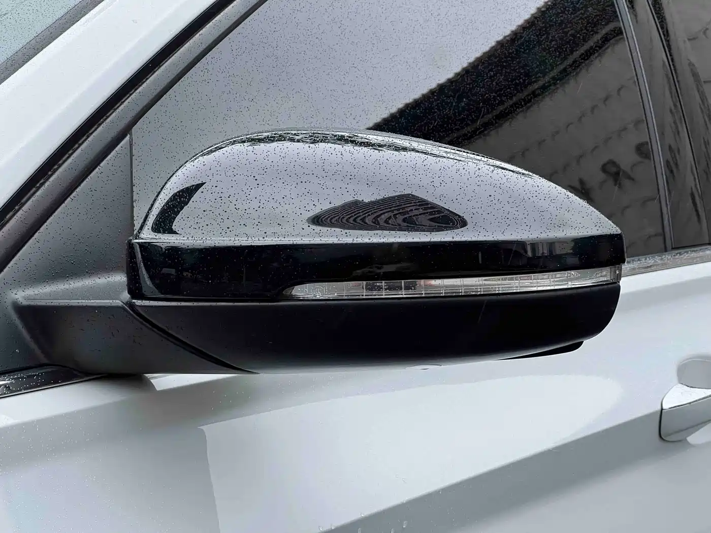 Volkswagen Sagitar 2021 280TSI DSG Comfort Smart Connect Edition фото 31
