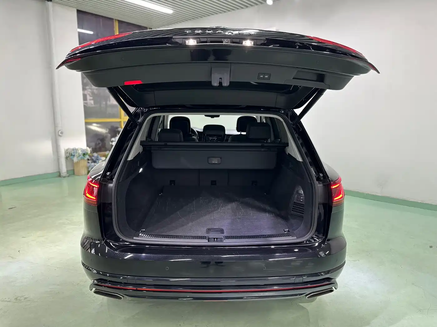 Volkswagen Touareg 2022 2022 3.0TSI Rui Xiang Edition Gloss Black Sport Package