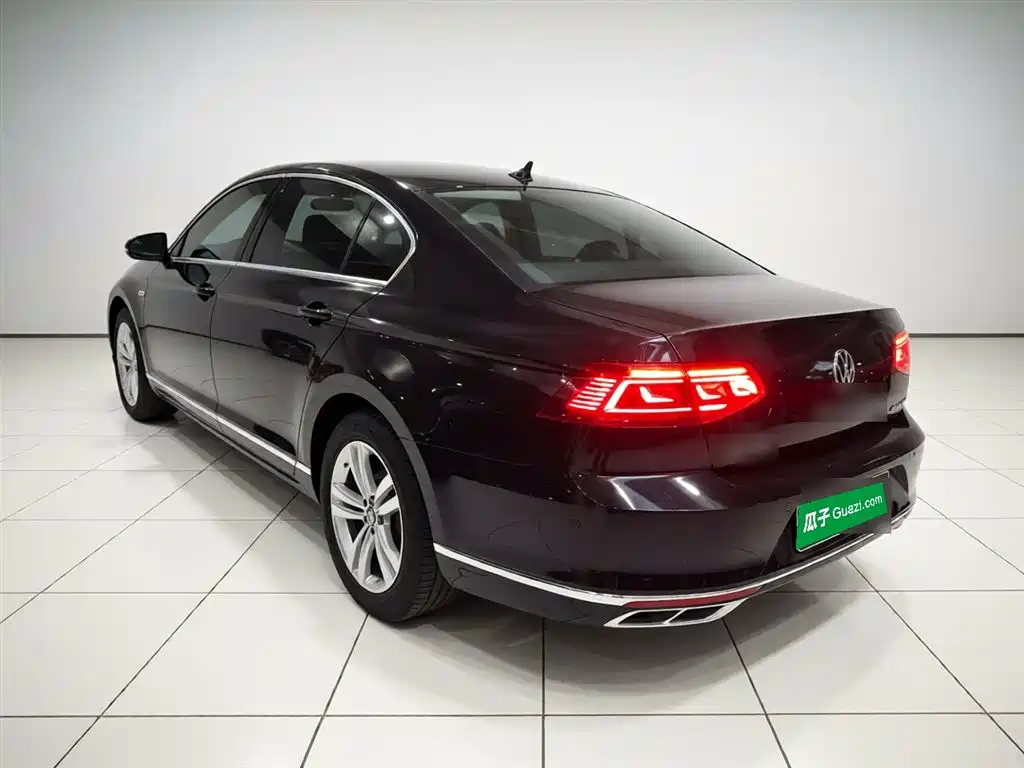 Volkswagen Magotan 2025 Popular Edition 280TSI DSG Comfort фото 5