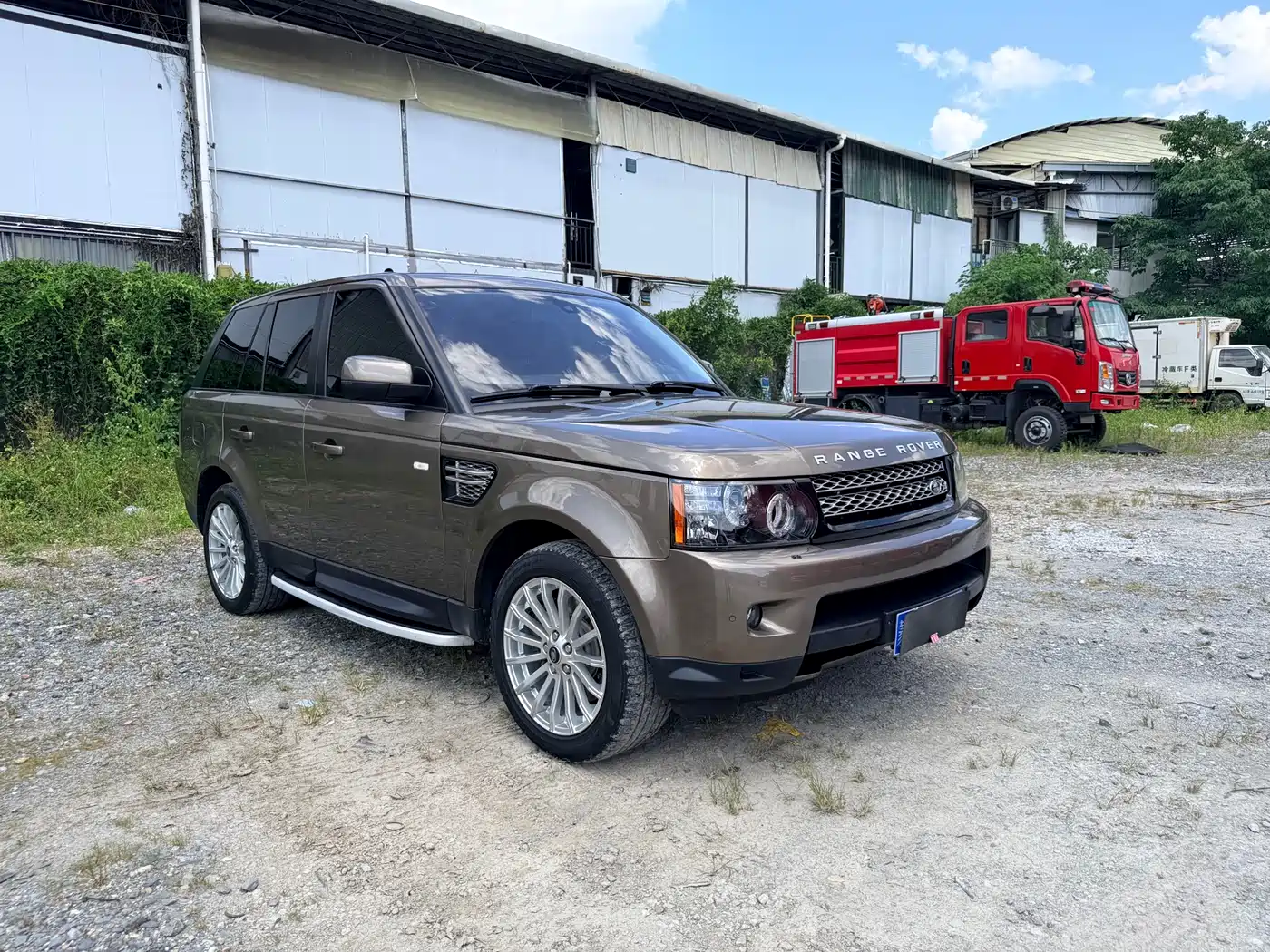 Land Rover Range Rover Sport 2013 3.0 TDV6 Diesel фото 2