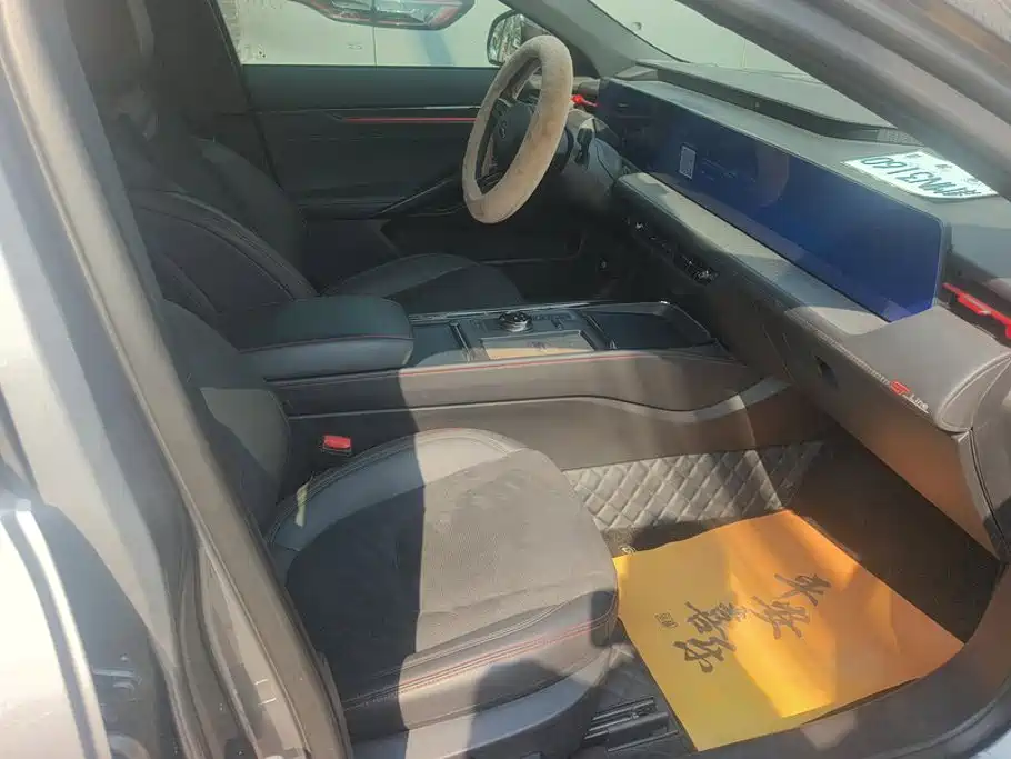 Фото 8 - Ford Mondeo