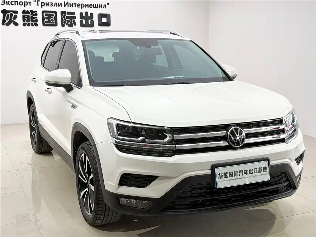 Volkswagen Tharu 2022 280TSI FWD Luxury Edition фото 3