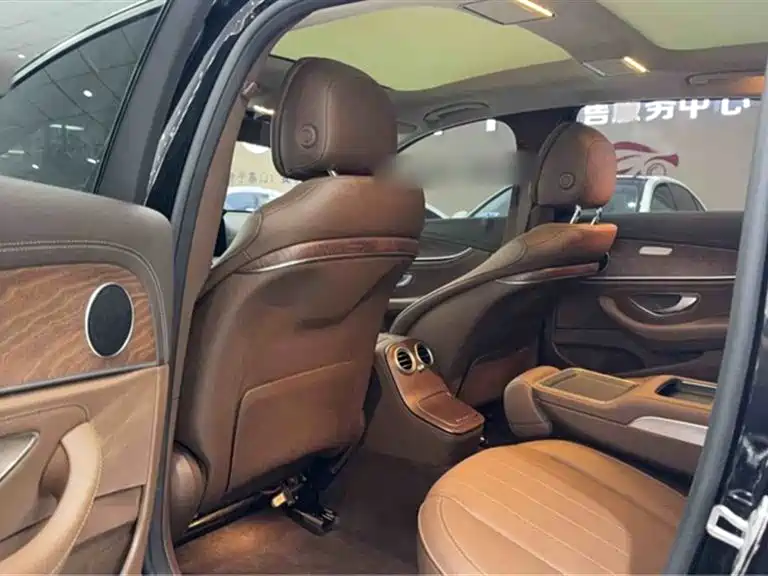 Mercedes-Benz E-Class 2022 Facelift E 260 L фото 10
