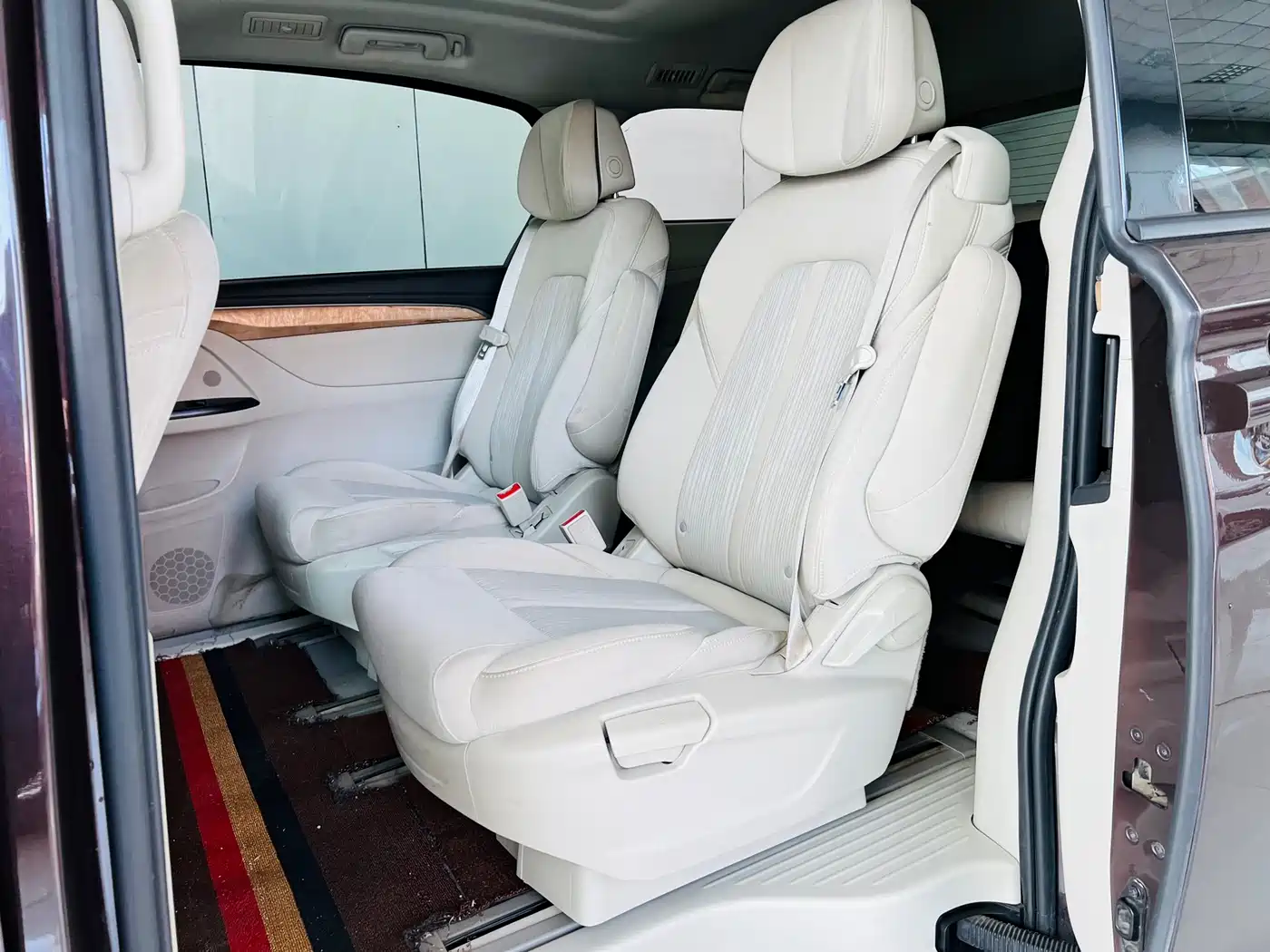 Buick GL8 2017 ES 28T Comfort Type China V фото 10