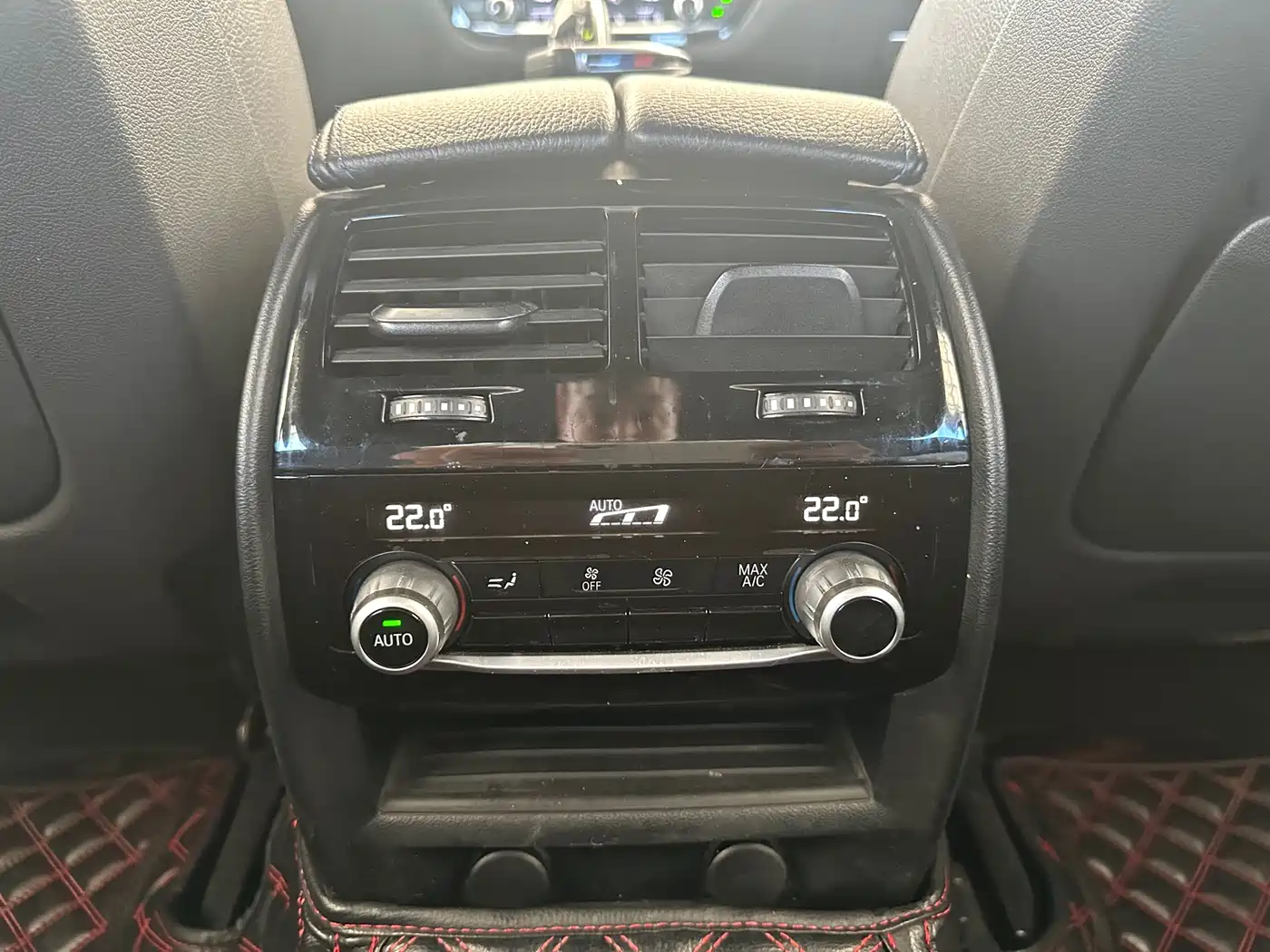 BMW 6 Series GT 2018 630i Luxury Design Package фото 29