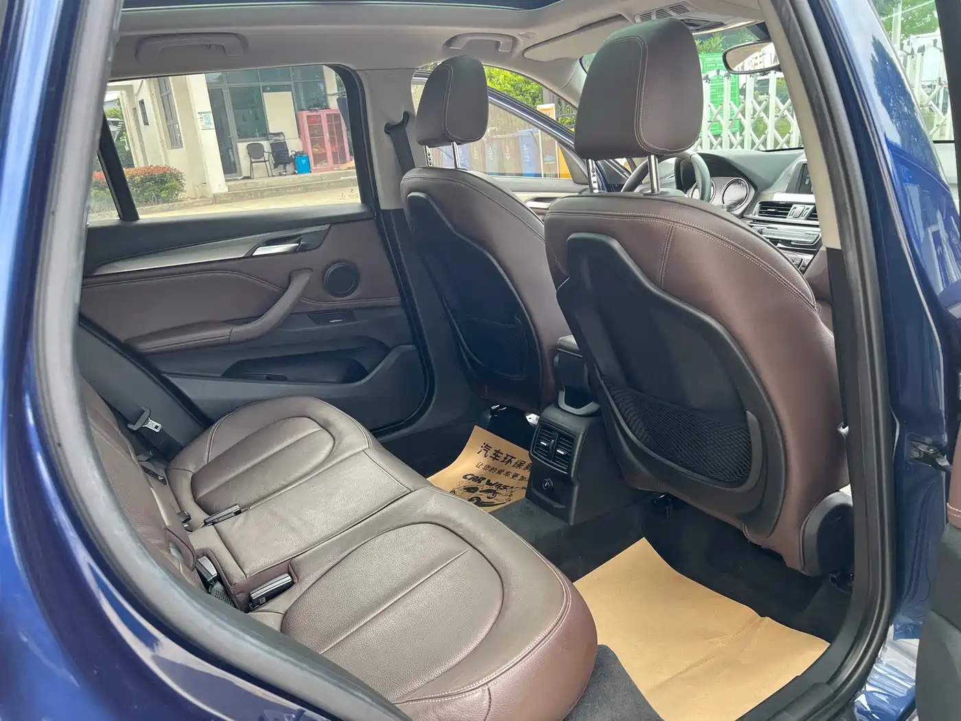 BMW X1 2018 sDrive18Li Premium Model фото 26