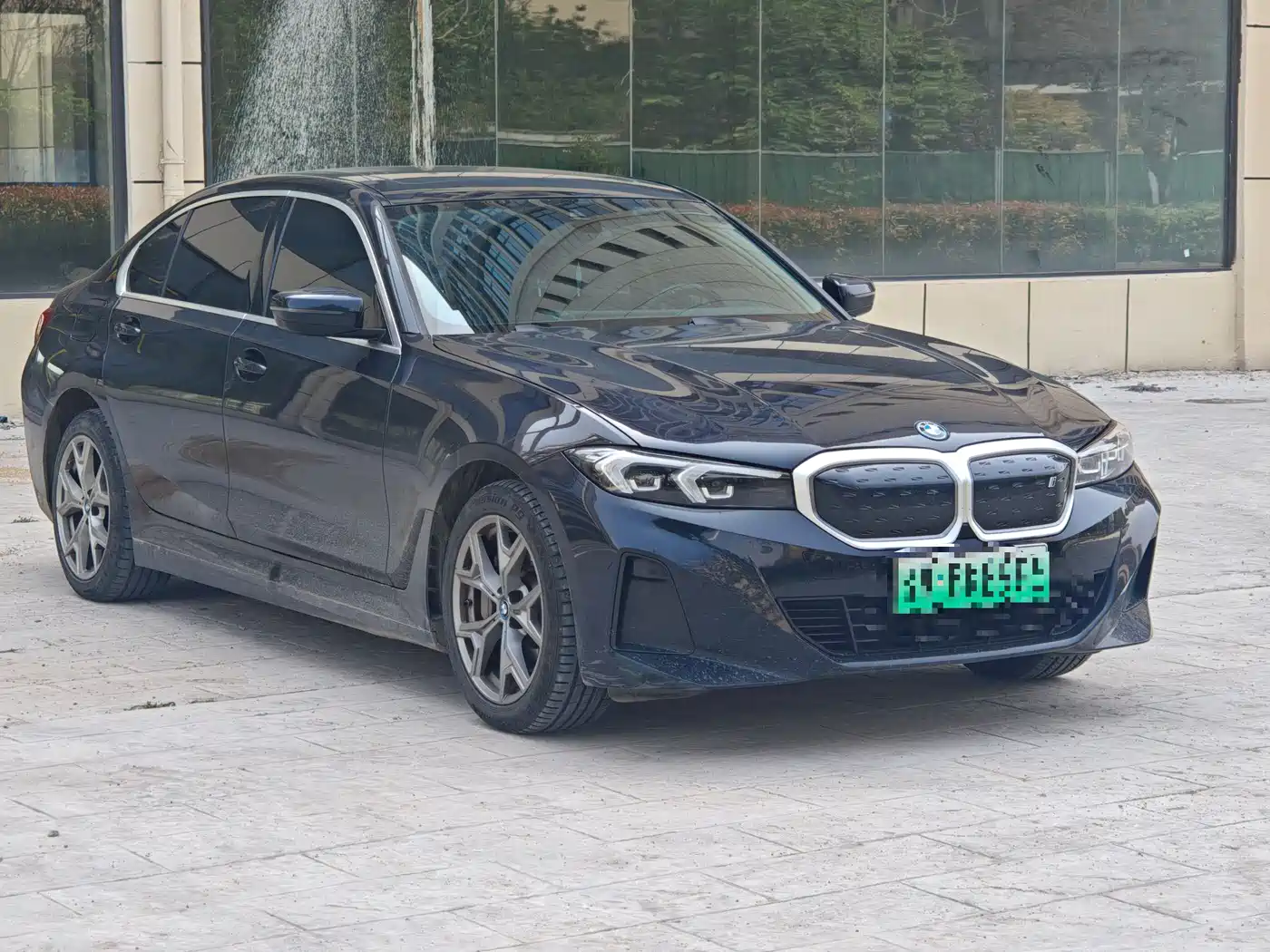 BMW i3 2022 eDrive 35 L фото 3