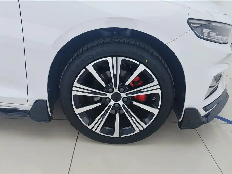 GEELY AUTOMOBILE XINGRUI