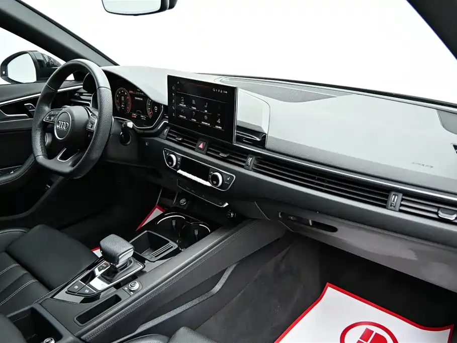 Audi A4L 2024 40 TFSI Luxury Dynamic фото 16