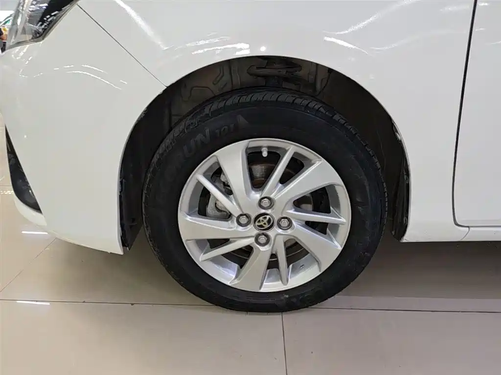 Toyota YARiS L Zhi Xuan 2016 Facelift 1.5E CVT Charming Edition фото 23