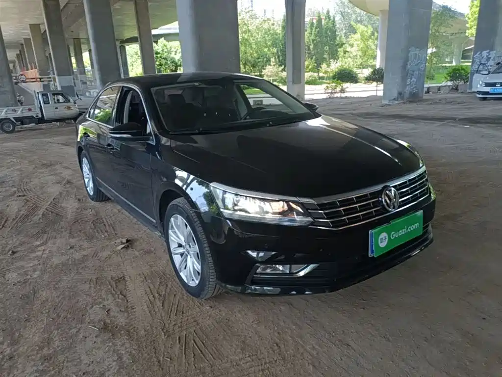 Volkswagen Passat 2017 330TSI DSG Prestige фото 4