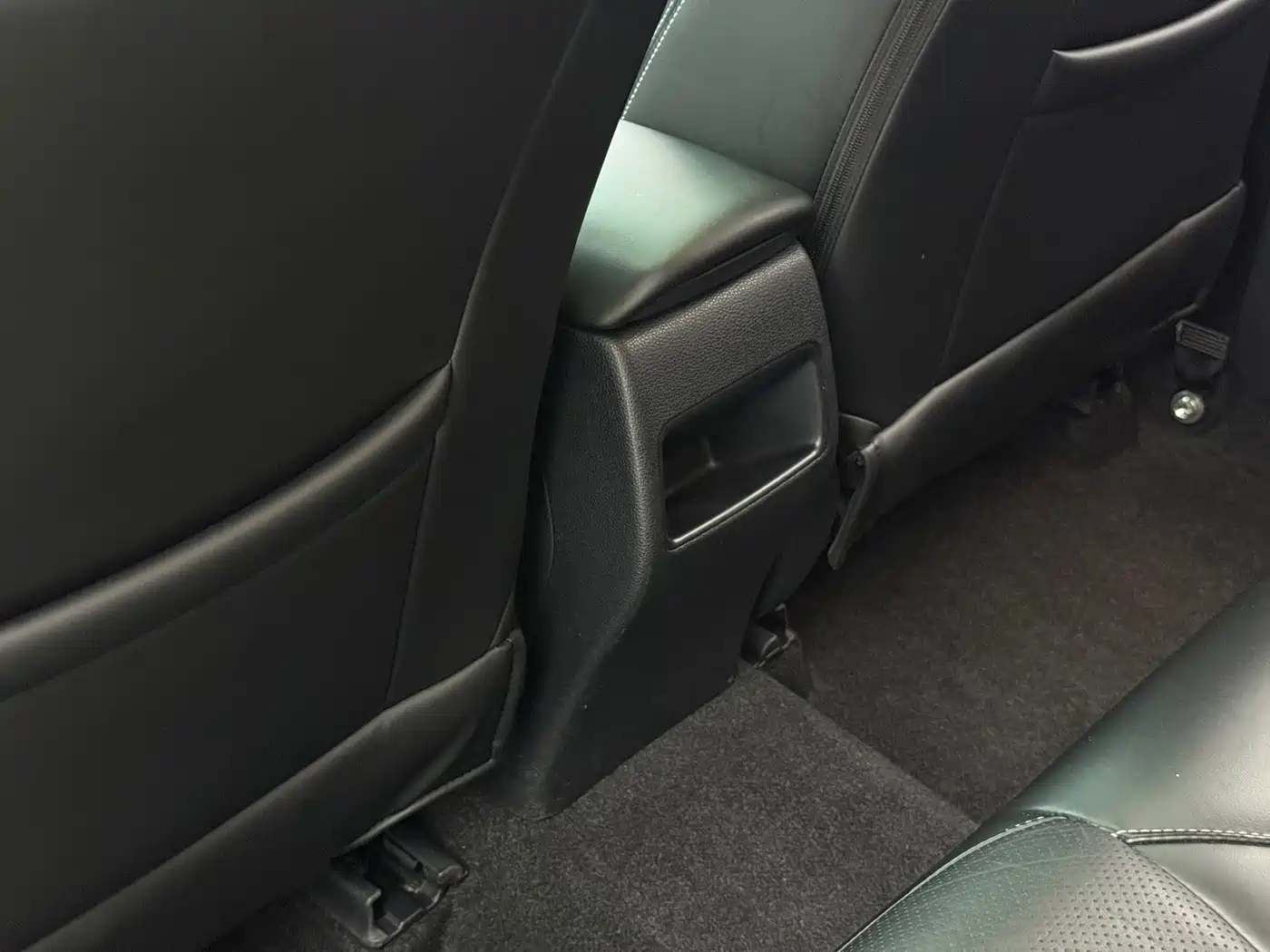 Toyota Corolla 2021 1.2T S-CVT Elite PLUS Edition фото 10