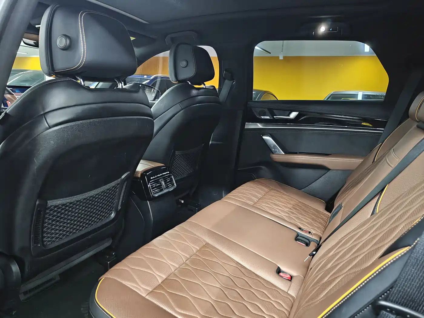 BYD Tang New Energy 2021 DM-i 112KM Honor фото 11