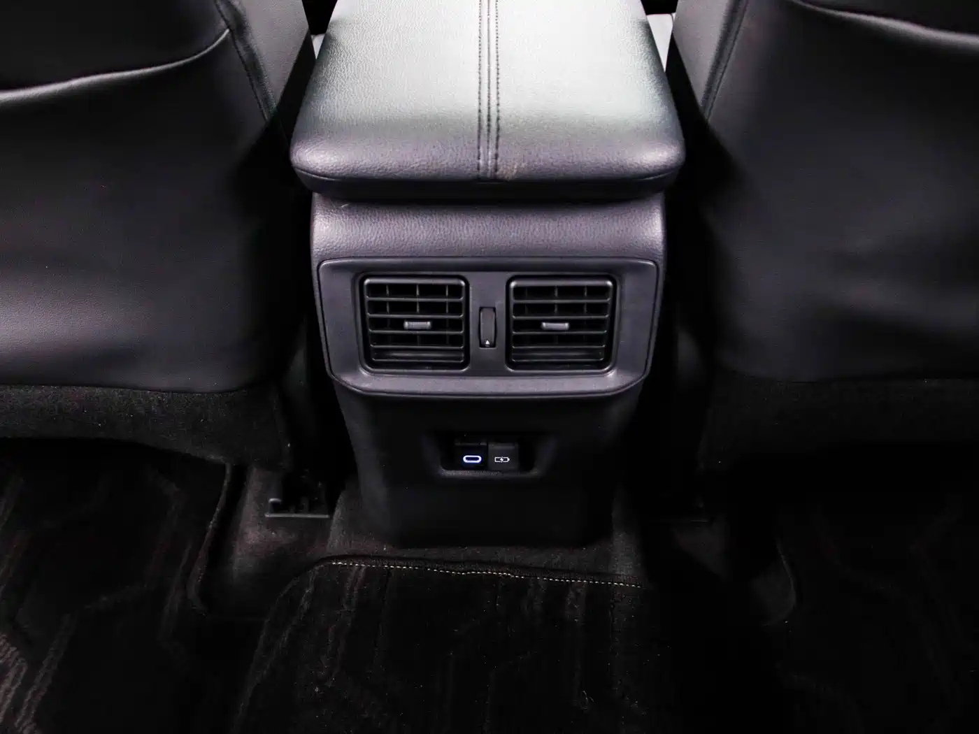 Toyota RAV4 Rongfang 2022 2.0L CVT 4WD Trend Plus Edition фото 15