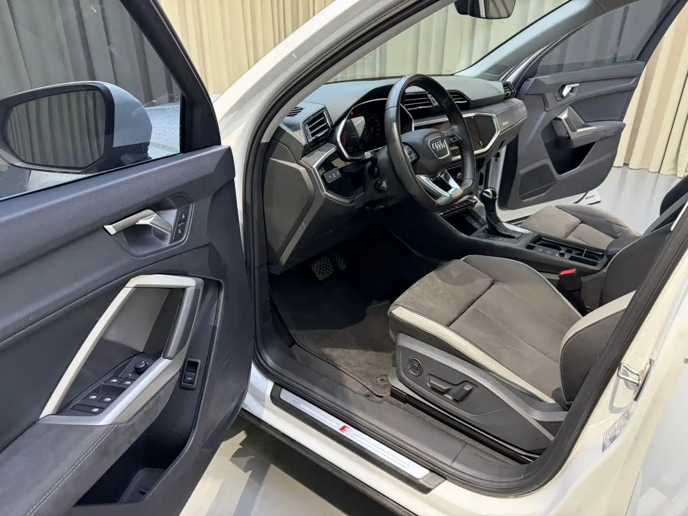 Audi Q3 2023 35 TFSI Fashion Dynamic (1.4T) фото 4