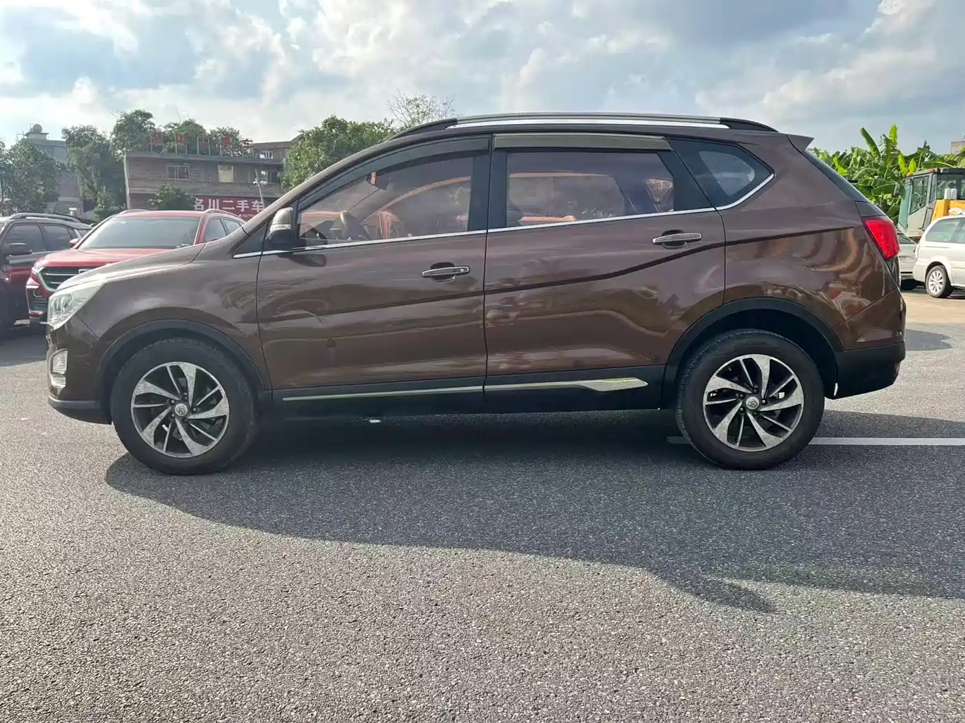 Фото 7 - Baojun 560
