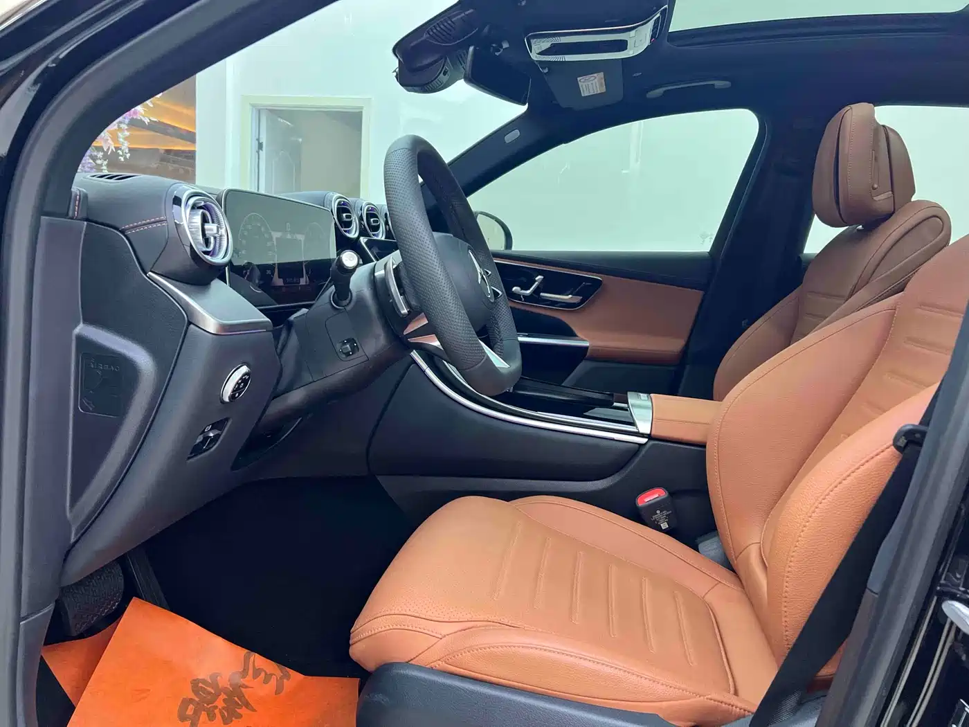 Mercedes-Benz GLC 2024 GLC 260 L 4MATIC Luxury 5-seater фото 7