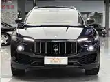 Photo 2 - Maserati Levante