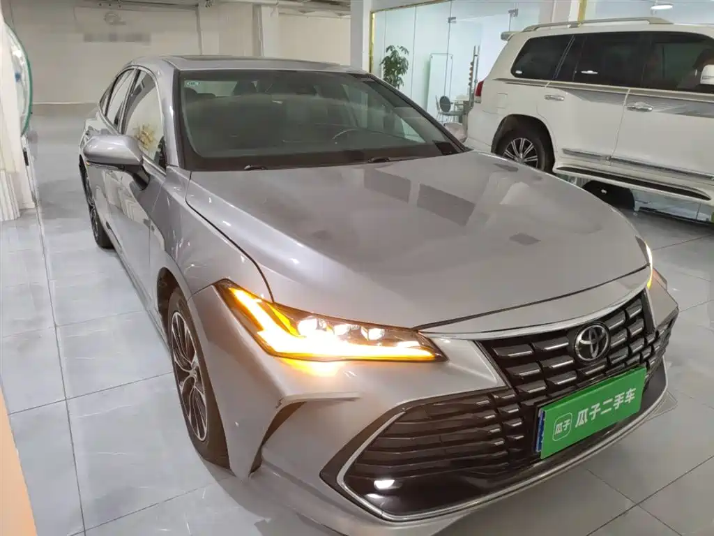 Toyota Avalon 2022 2.0L Luxury Edition фото 22