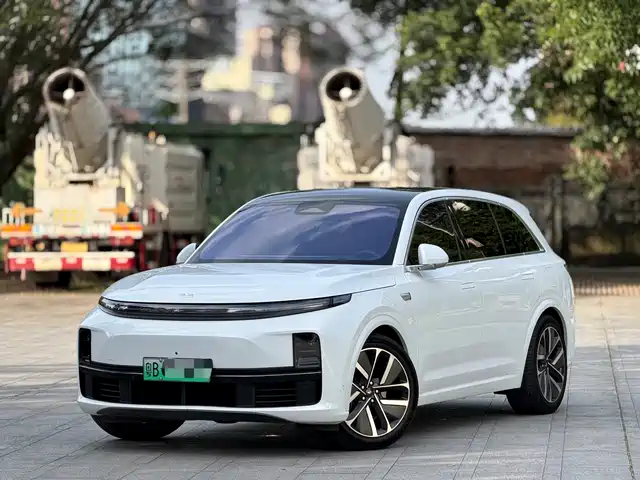  Li Auto Li Auto L7 2023 Pro