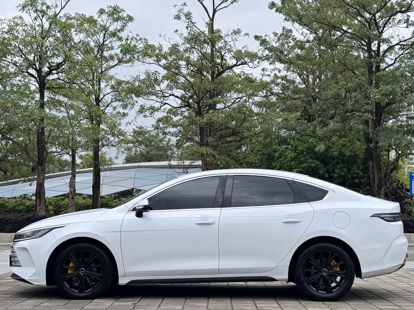 BYD Destroyer 05 2022 DM-i 55KM Premium фото 4