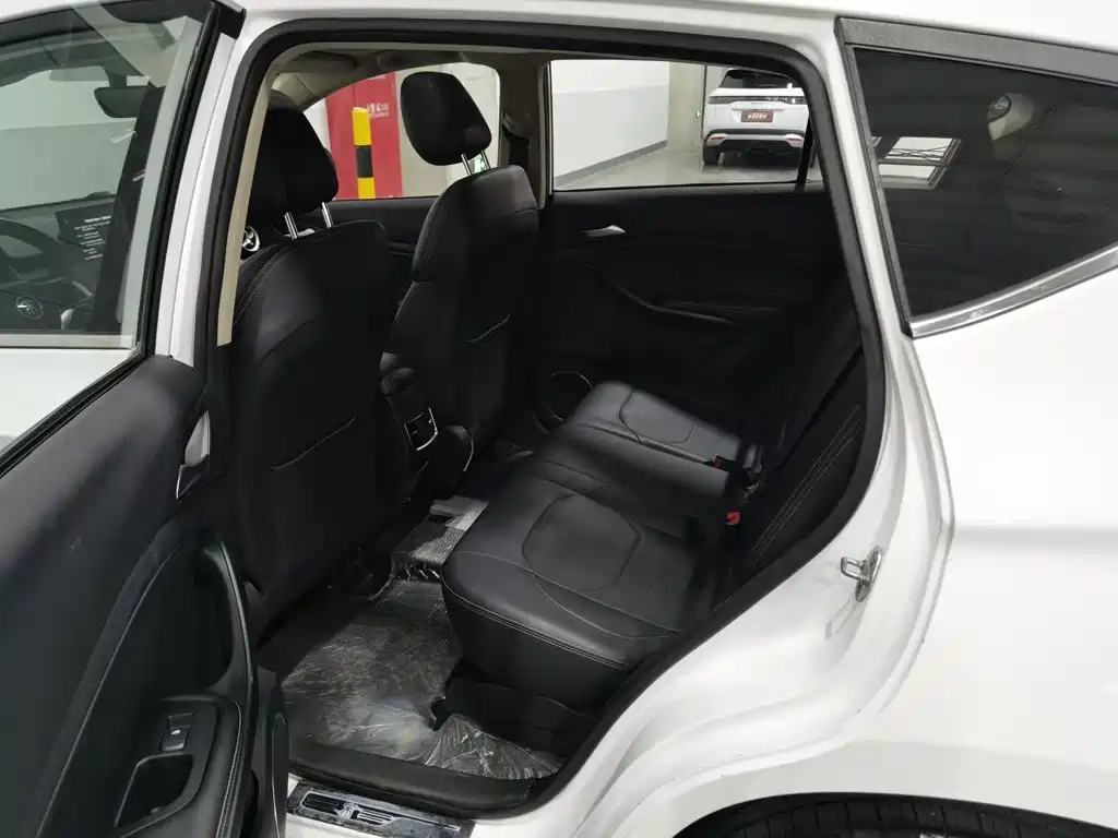 BYD Song 2021 2021 Classic Edition 1.5T Manual Luxury