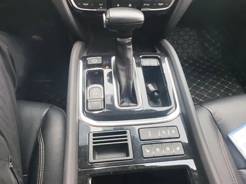GAC Trumpchi Trumpchi GS7 2017 2017 320T 2WD Luxury Smart Connect