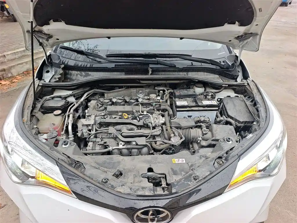 Toyota C-HR 2021 2.0L Comfort Edition фото 16