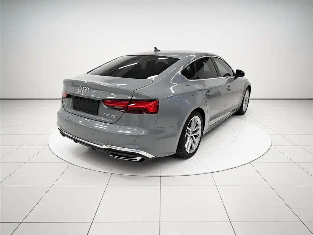 AUDI A5 (IMPORT)