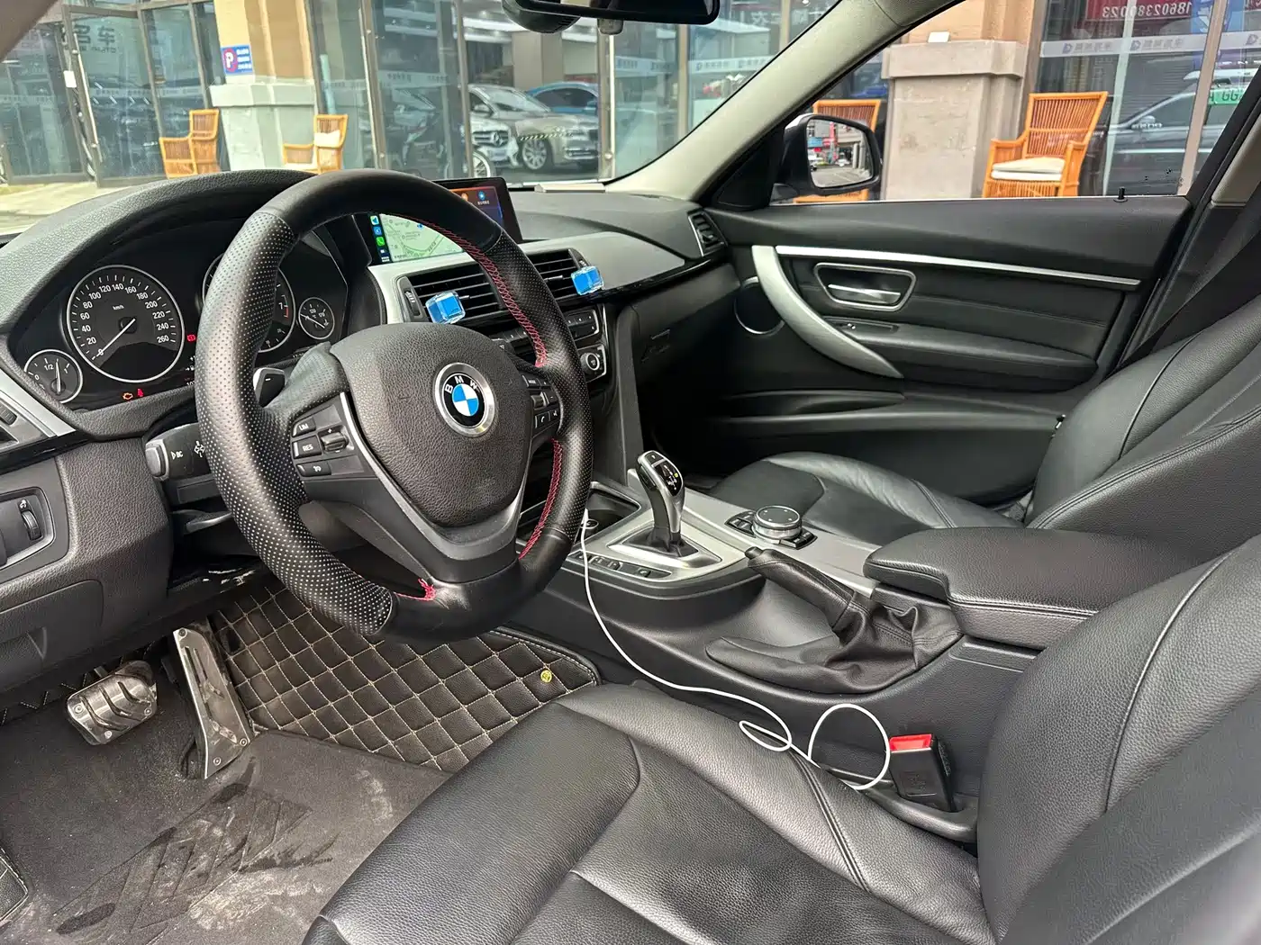BMW 3 Series 2016 328Li Fashion фото 3