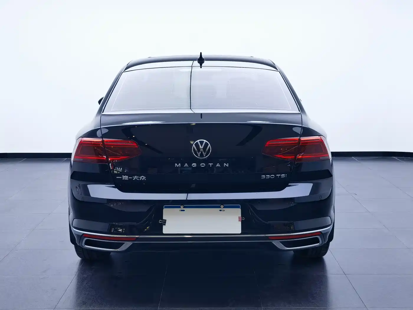 Volkswagen Magotan 2021 330TSI DSG 30th Anniversary Edition фото 4