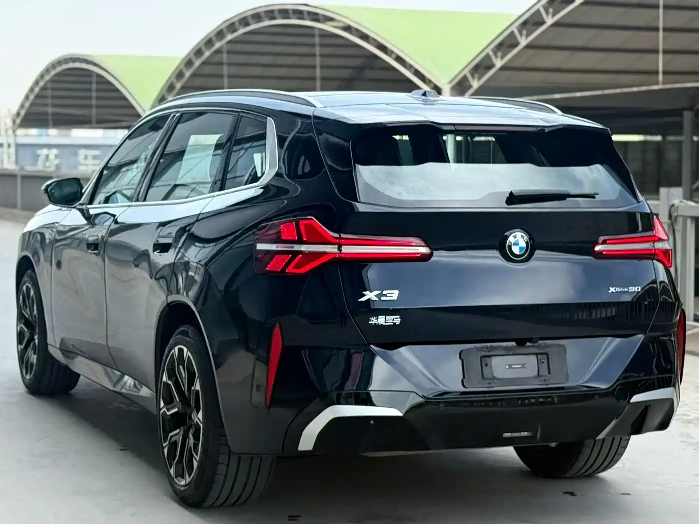 BMW X3 2025 xDrive30L Premium M Sport Package фото 4