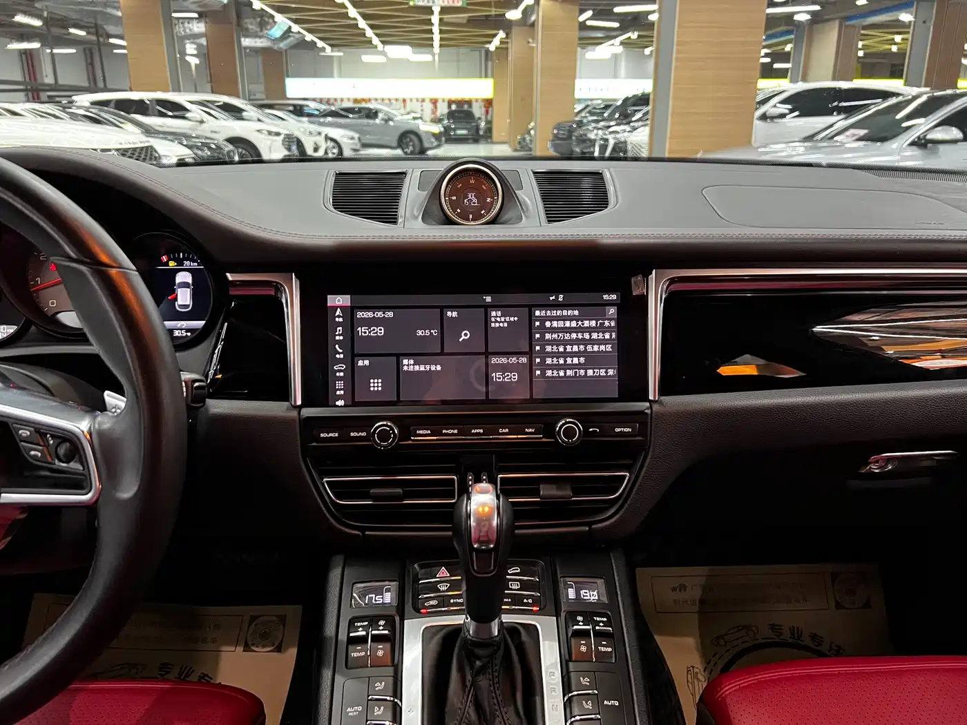 Porsche Macan 2018 Macan S 3.0T фото 9