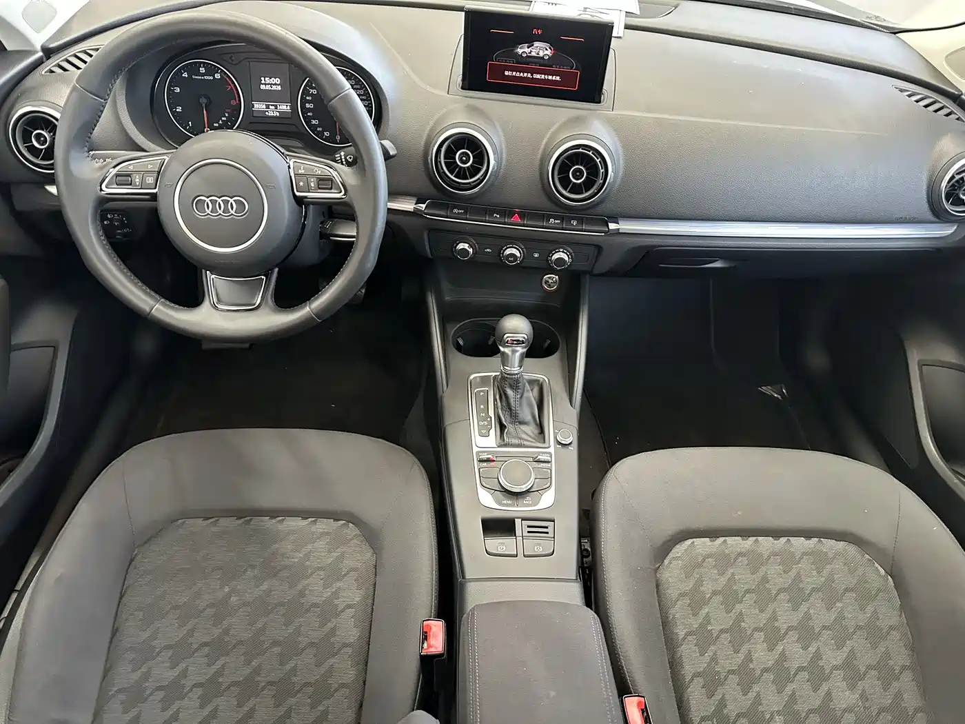 Audi A3 2014 Sportback 35 TFSI Automatic Fashion фото 6