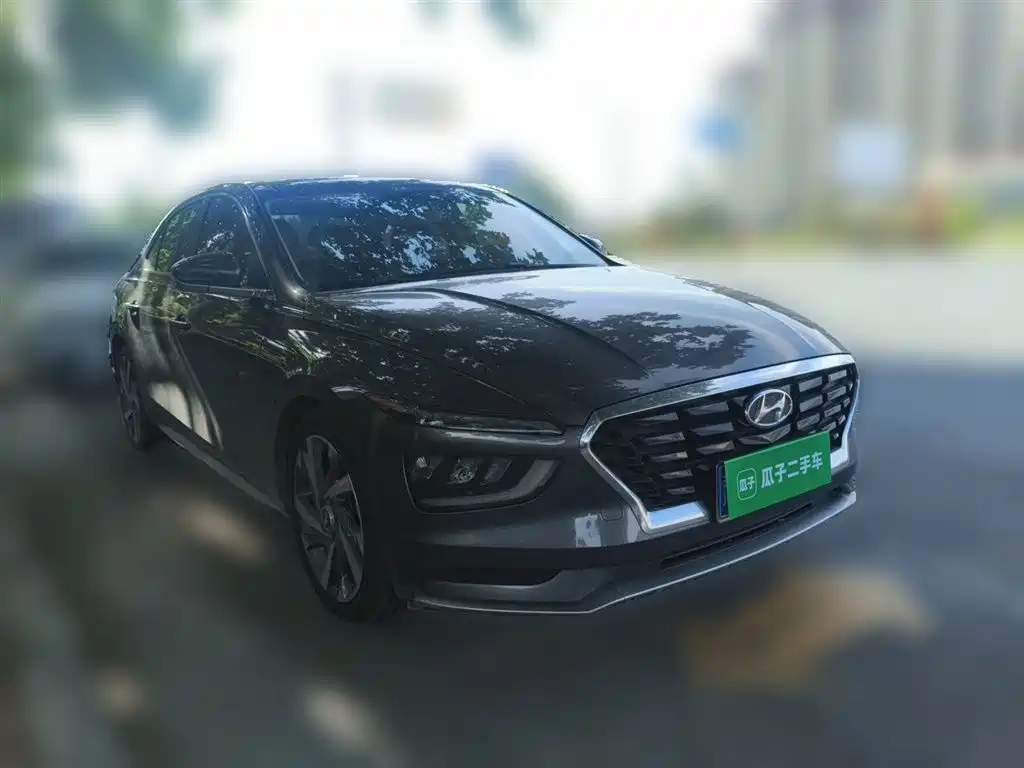 Hyundai Mistra 2021 1.8L CVT LUX Premium фото 24