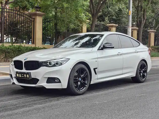 BMW 3 Series GT 2020 320i M Sport Black Night Edition
