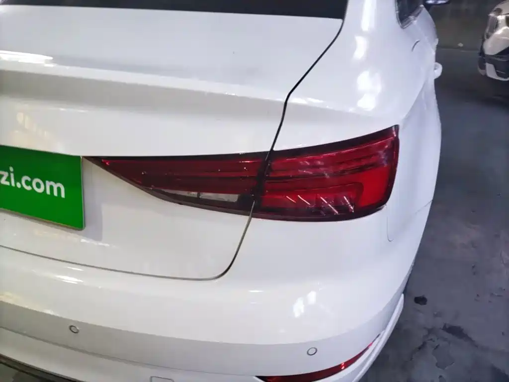 Photo 8 - Audi A3
