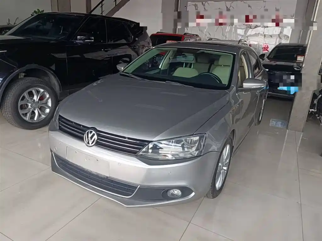 Volkswagen Sagitar 2014 Facelift 1.4TSI Automatic Luxury