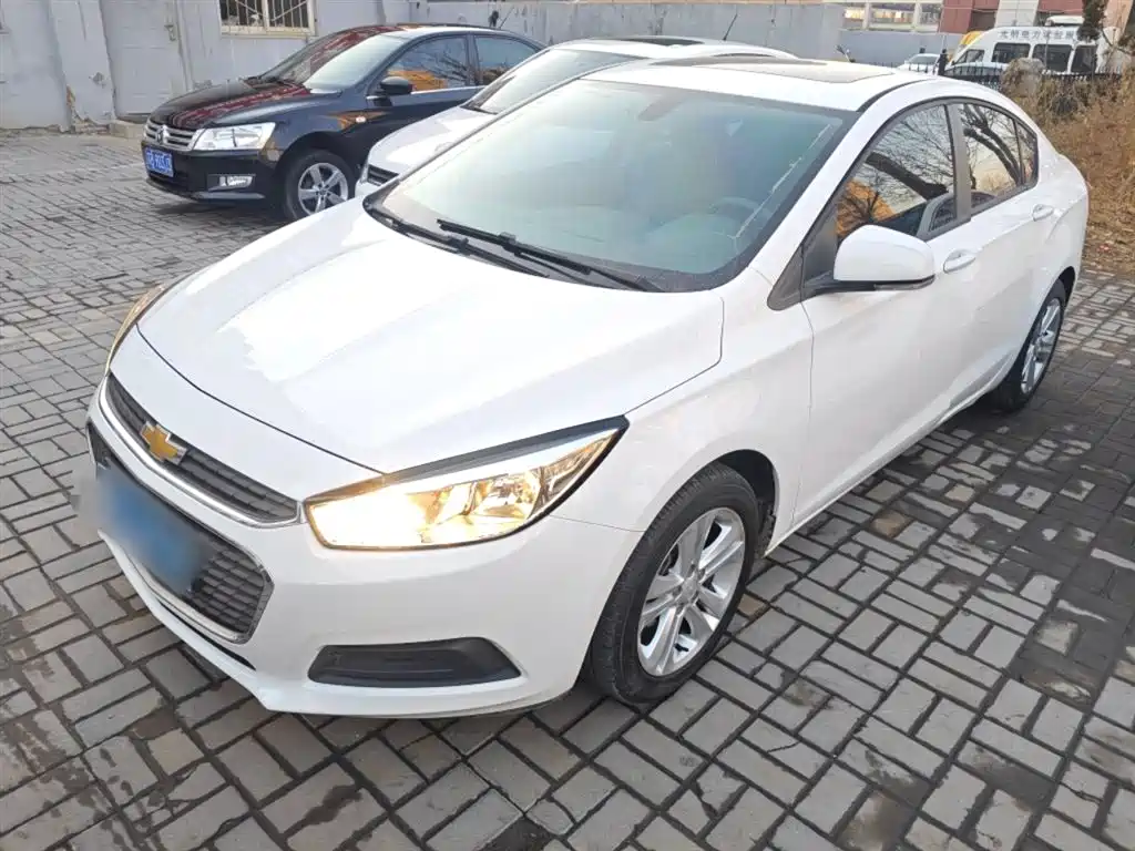 Chevrolet Cruze 2016 1.5L Automatic Fashion Sunroof Edition