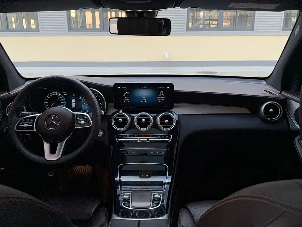 Mercedes-Benz GLC 2022 Facelift III GLC 260 L 4MATIC Dynamic фото 6