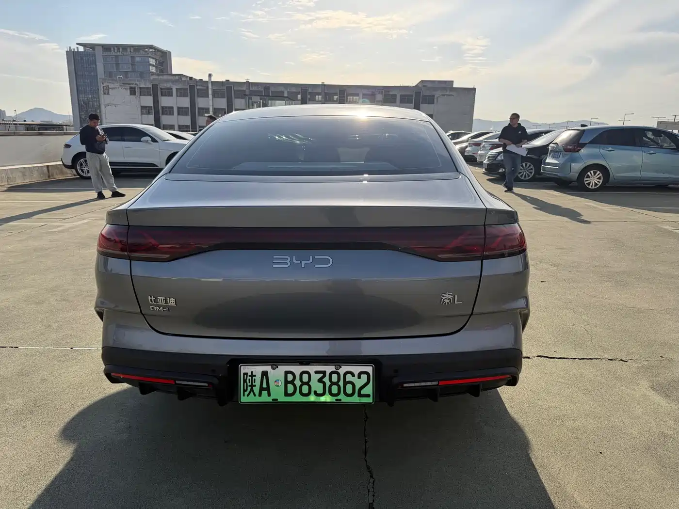 BYD QIN L
