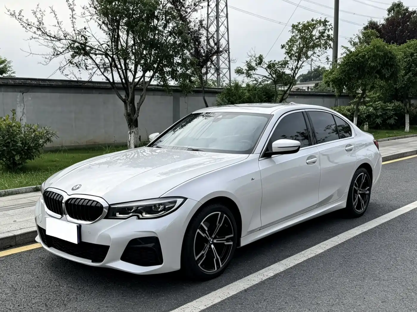 BMW 3 Series 2022 325i M Sport Package