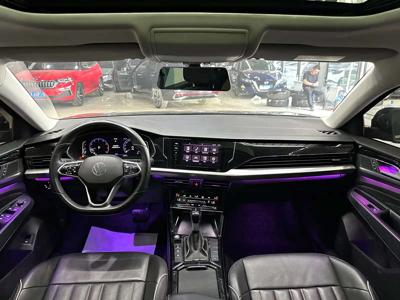صورة 12 - Volkswagen Passat