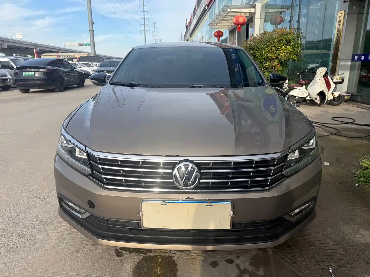 Volkswagen Passat 2017 330TSI DSG Prestige фото 2