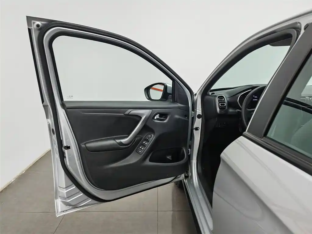 Citroën C3L 2020 Model 190THP Automatic Wisdom Edition фото 8